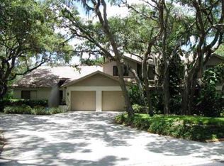 1876 Whispering Way, Tarpon Springs, FL 34689