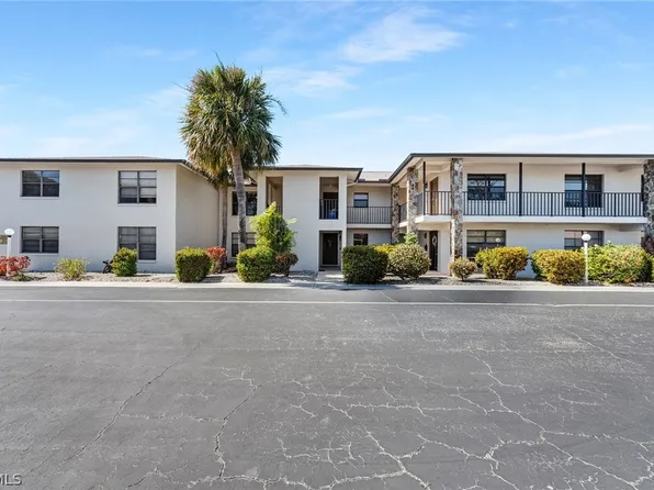 12498 Riverside Dr APT 205, Fort Myers, FL 33919