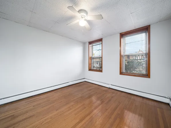 150 North Street image 4 of 10