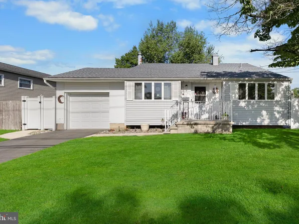 76 Sunnybrae Blvd, Hamilton, NJ 08620