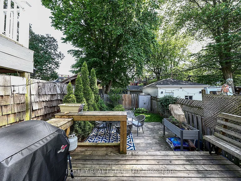 75 Boston Ave — Photo 28