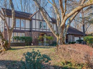 8600 Split Oak Cir, Bethesda, MD 20817