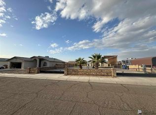 9698 E 37th Pl, Yuma, AZ 85365