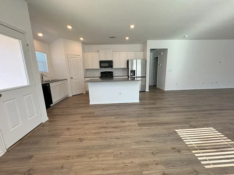 404 Mendoza — Photo 3