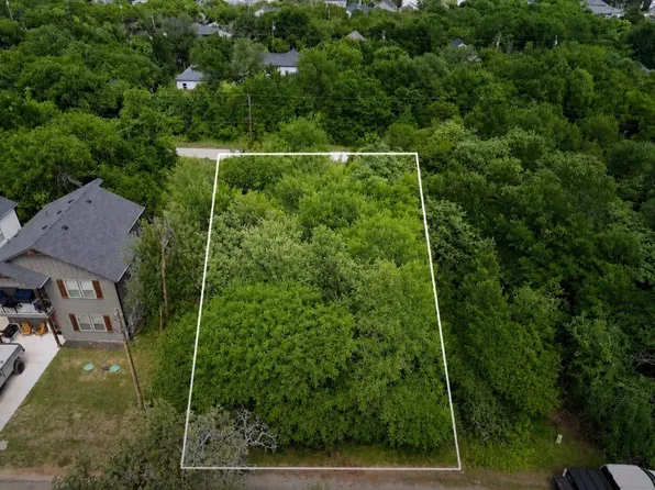 5614 Black Pine Cir, Granbury, TX 76048