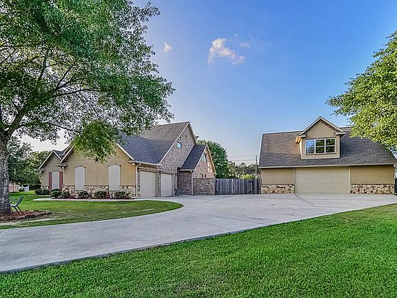 2nd image of 17506 N Yaupon Cir