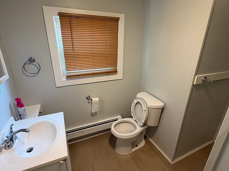 2 Gray Ave #2 — Photo 10