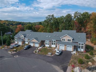 27 Gaby Ln, Naugatuck, CT, 06770