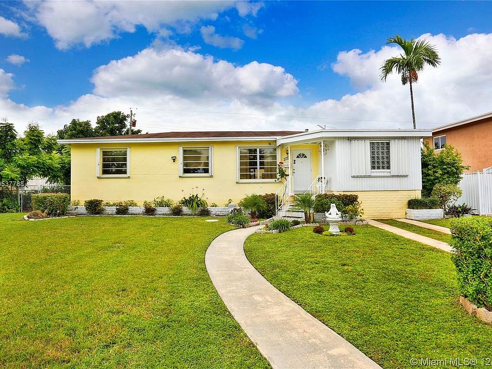 1st image of 2200 SW 82nd Pl