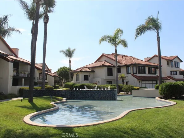 2105 Martinique Ln, Oxnard, CA 93035