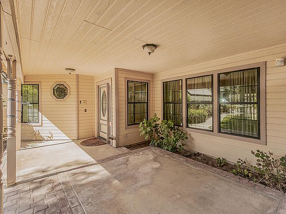 4th image of 5536 W Prospect Drive