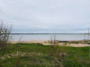 3770 S Westshore Dr, Sault Sainte Marie, MI 49783