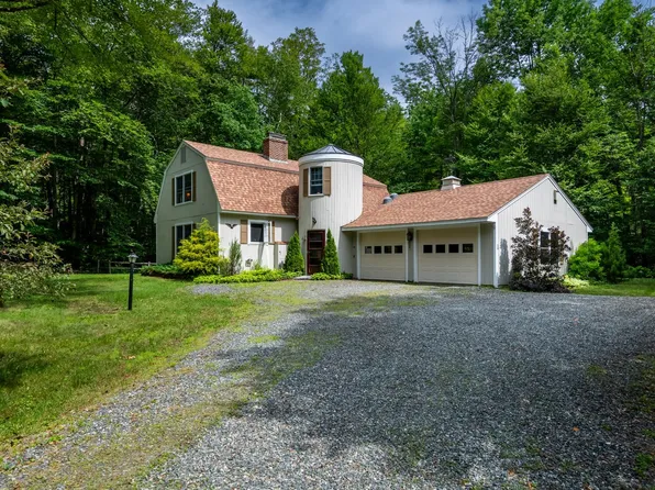 19 Rowland Road, Grantham, NH 03753