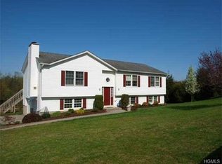 5 Rosewood Ln, Wingdale, NY 12594
