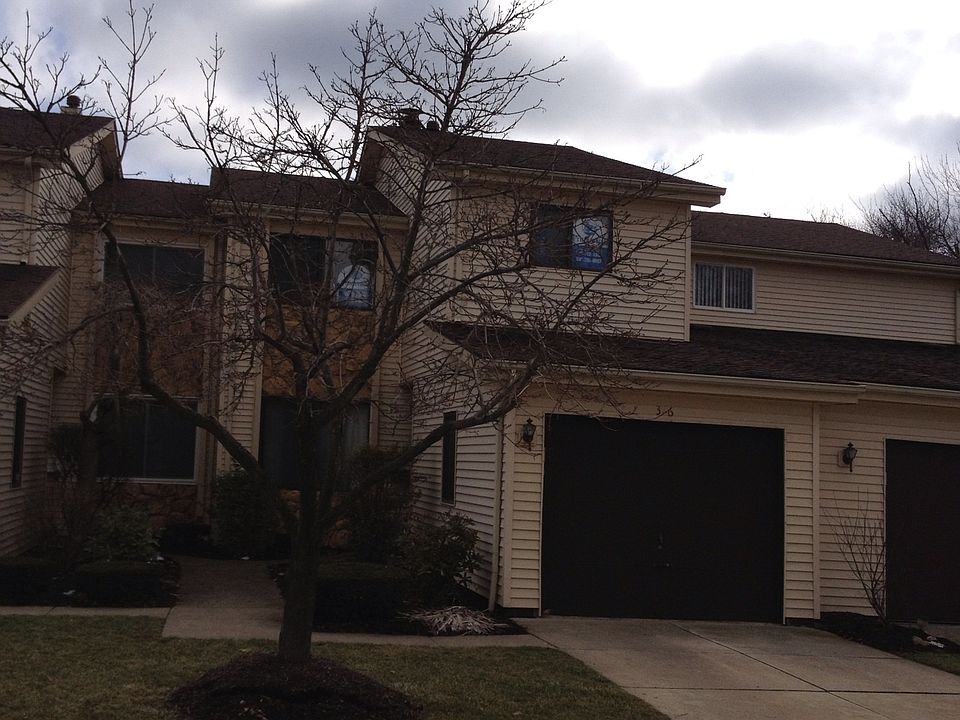 1st image of 376 Deepwood Dr