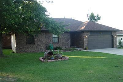 1st image of 4249 W Gardenia Dr