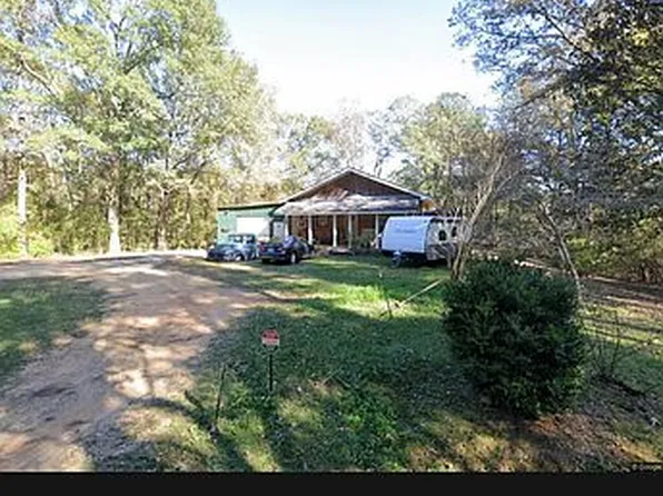 305 Sellers St, Raleigh, MS 39153