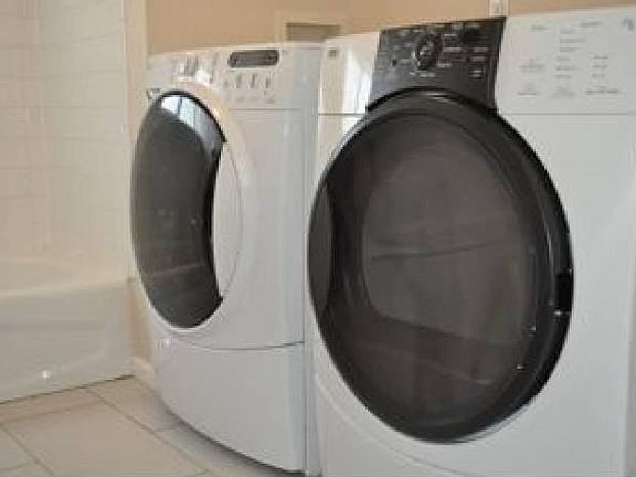 Front Load washer/dryer
