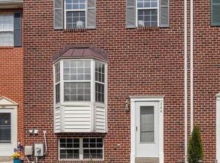 366 Rambling Ridge Ct, Pasadena, MD 21122