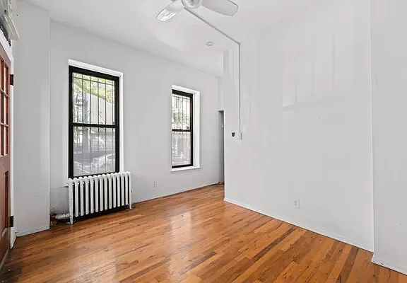 3rd image of 573 2nd St APT 4