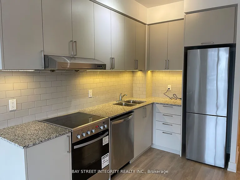 278 Buchanan Dr #217E — Photo 9