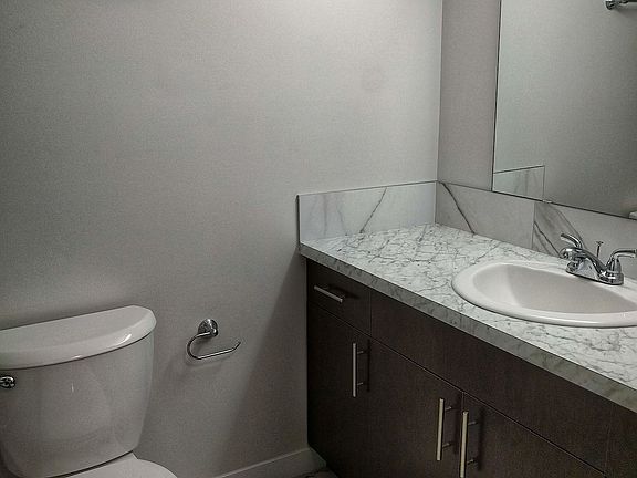 5th image of 2315 16a St SW #402