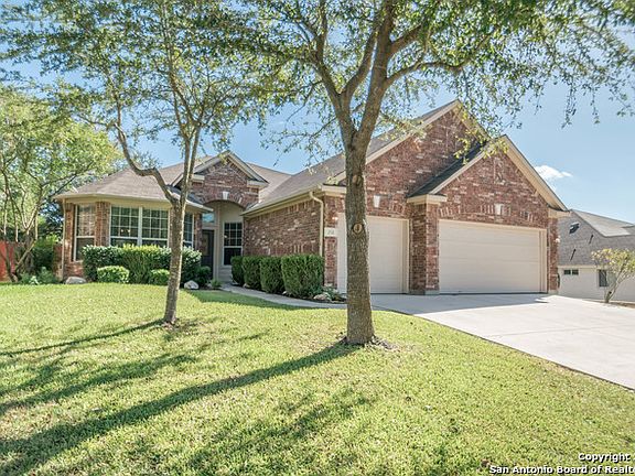 2nd image of 258 Royal Troon Dr