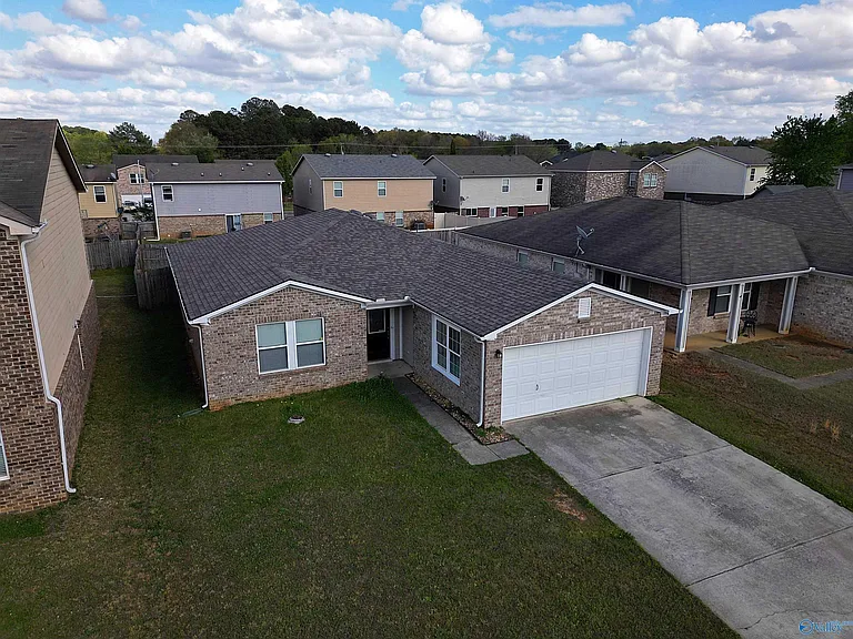 202 Sagebrook Dr — Photo 4