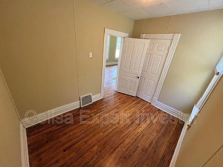3201 Dinnen Ave — Photo 8