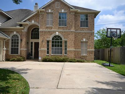 903 Evandale Ln, Sugar Land, TX, 77479