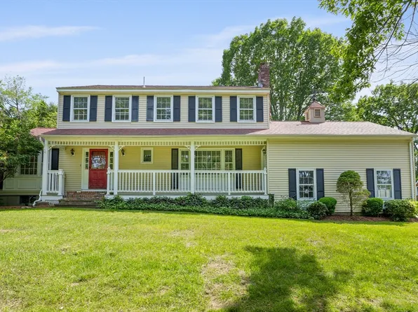 134-134A Old Westford Rd, Chelmsford, MA 01824