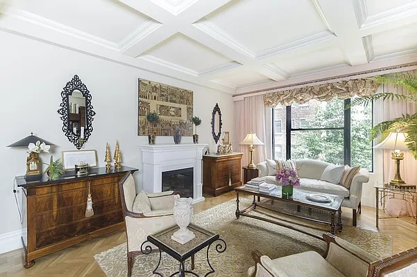 Sold by Corcoran | media 21