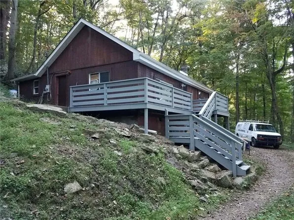 1563 Darlington Rd, Ligonier, PA 15658