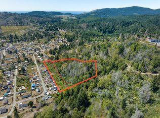 134 N Echo Mountain Rd, Otis, OR 97368