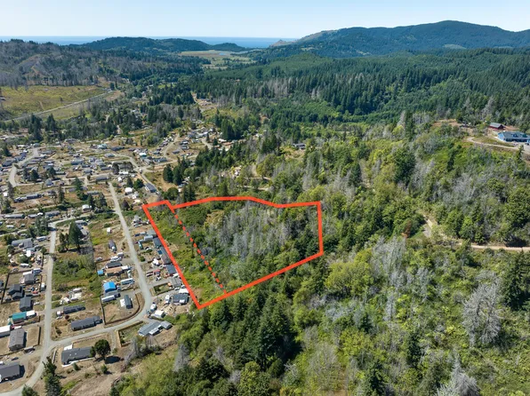 134 N Echo Mountain Rd, Otis, OR 97368