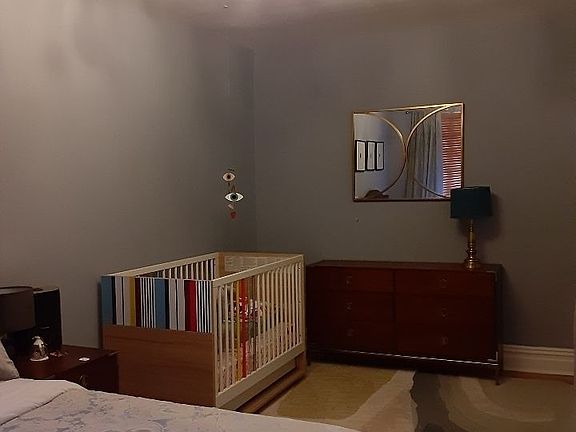 4th image of 72 Barrow St APT 4U