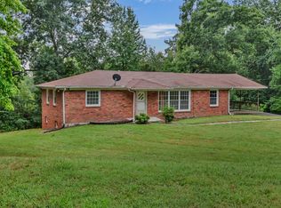 2064 Lintwood Dr, Clarksville, TN 37042