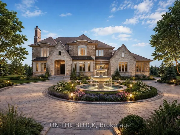 24 Whitewood Dr, Whitchurch Stouffville, ON L4A 1R9