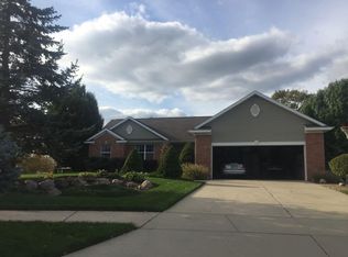 7853 Cidermill Dr SE, Grand Rapids, MI