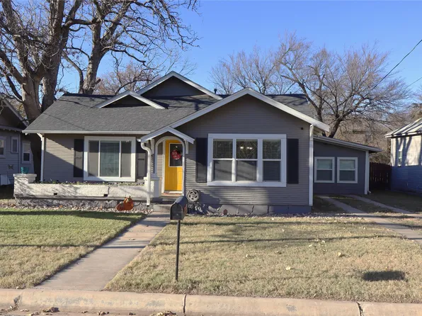 1151 W Shirley St, Stephenville, TX 76401