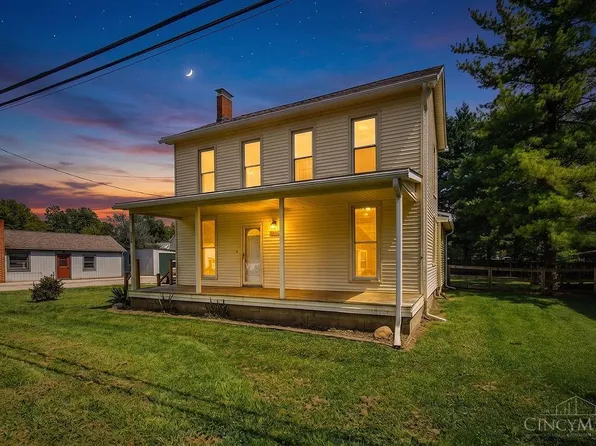1732 Sample Rd, Oxford, OH 45056