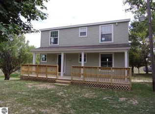 4424 Rose City Rd, Lupton, MI 48635