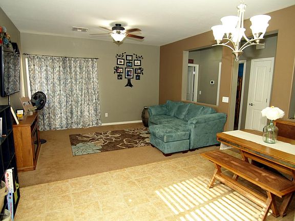 4th image of 755 W Dana Dr