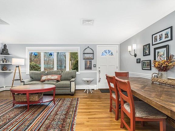 5th image of 21 Berry Road