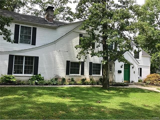 1st image of 23 Middlesex Dr
