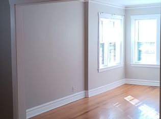 622 Elgin Ave #1W, Forest Park, IL 60130