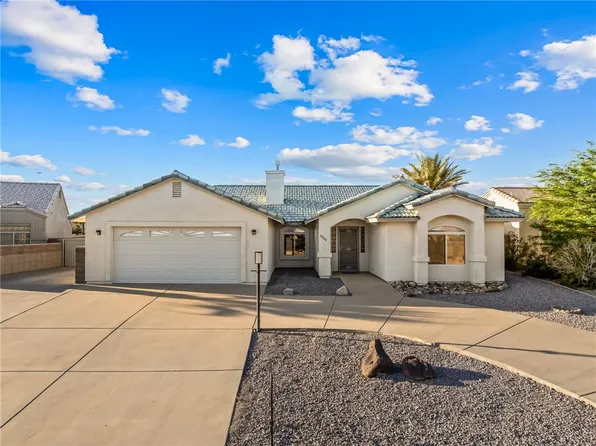 2027 E Sandtrap Ln, Fort Mohave, AZ 86426