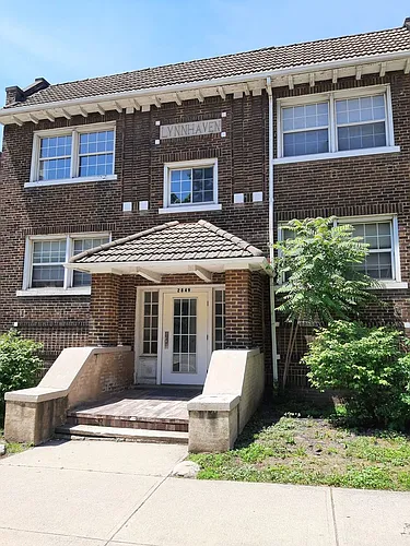 2845-2849 Mayfield Rd Photo 1