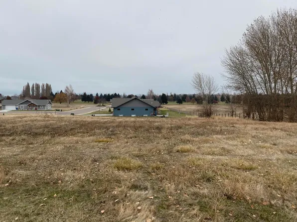 107 Kari Ln, Polson, MT 59860