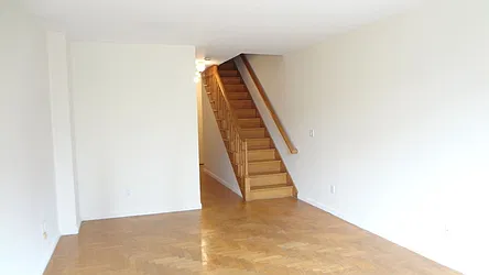 Rented by Royal Operation System